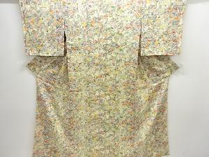 縮緬地　草花模様小紋着物